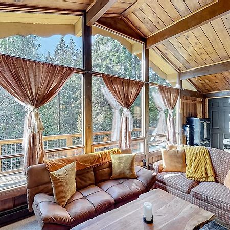 Cozy Cedar Cabin Sedro Woolley Exterior photo